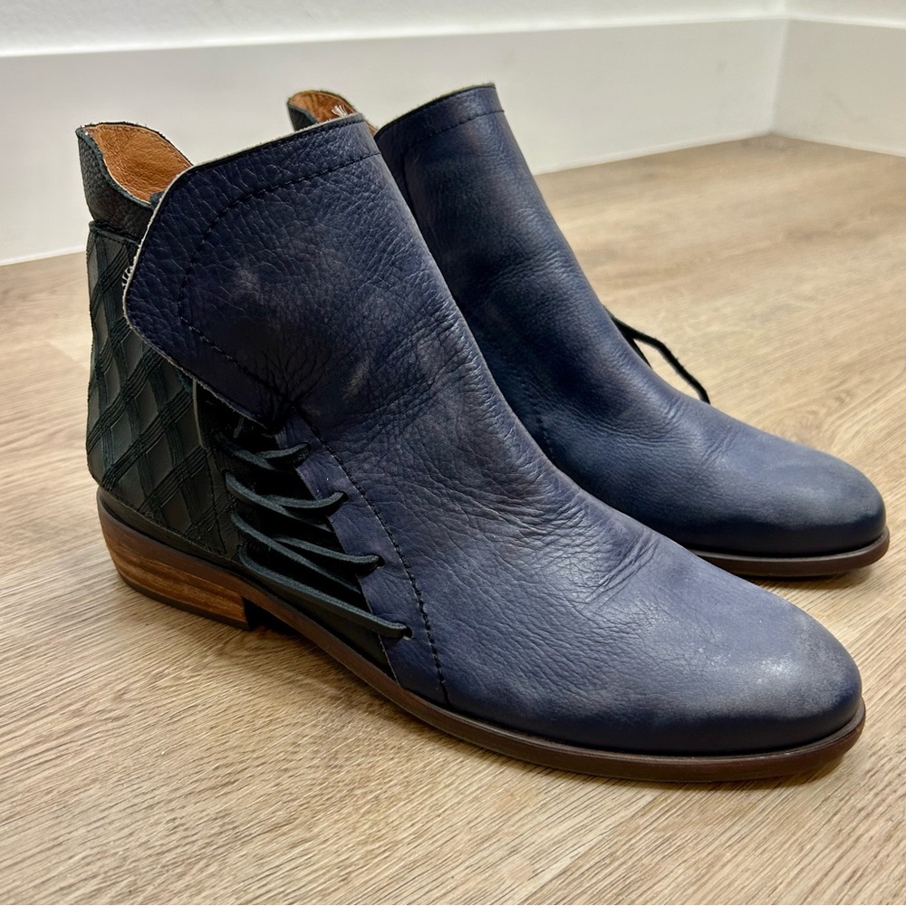 NEW Anthropologie Veracruz Blue Leather Distressed Handcrafted Ankle Boots